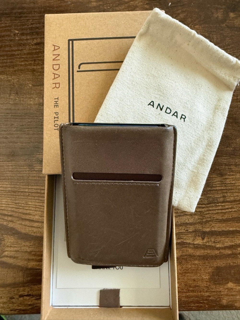 EUC Andar The Pilot Stone Gray Wallet
